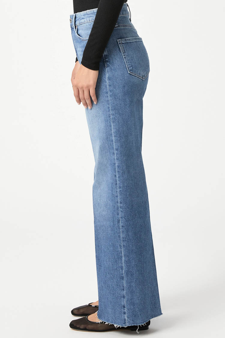 Anessa 31" Wide Leg Jean w Raw Hem - Archives