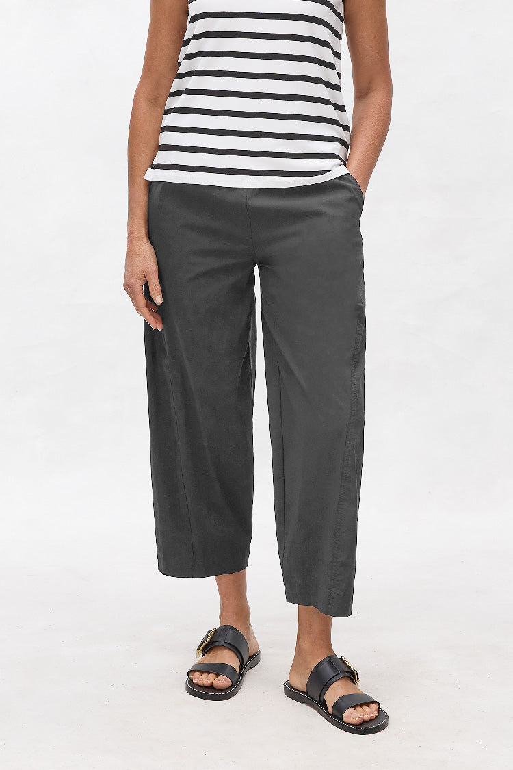 Cross Pant in Carbon