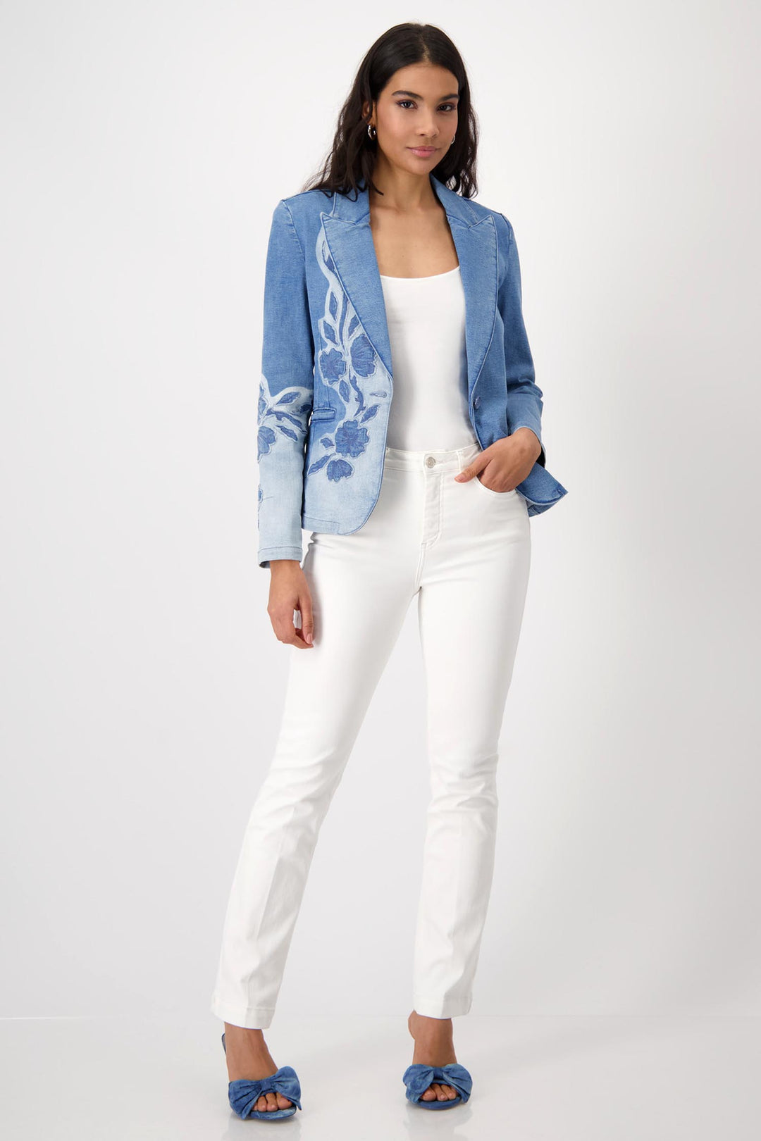 Denim Blazer w Floral Pattern