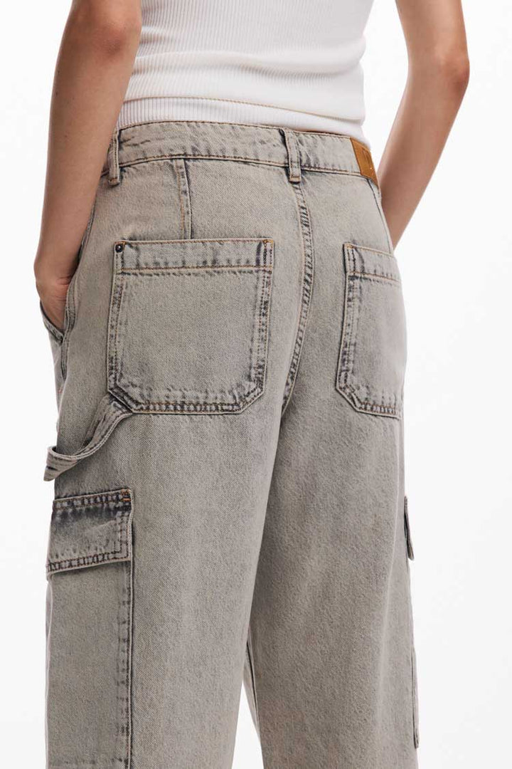 High Waisted Cargo Jeans