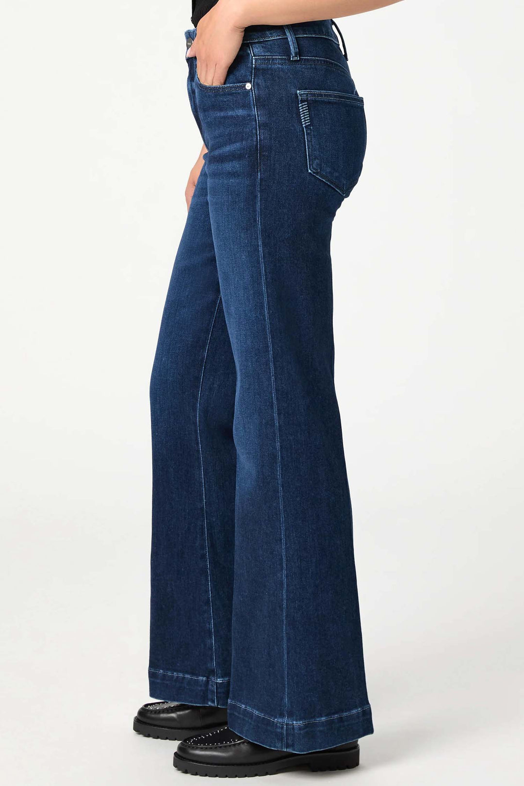 Leenah 32" Petite Wide Leg Jean - Praline