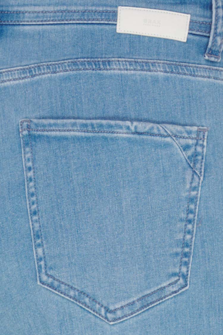 Mary Regular Jeans in Used Light Blue