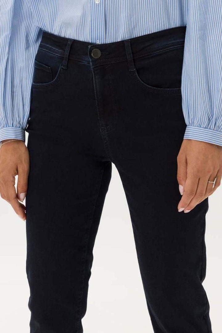 Mary Slim Fit Jeans in Clean Dark Blue