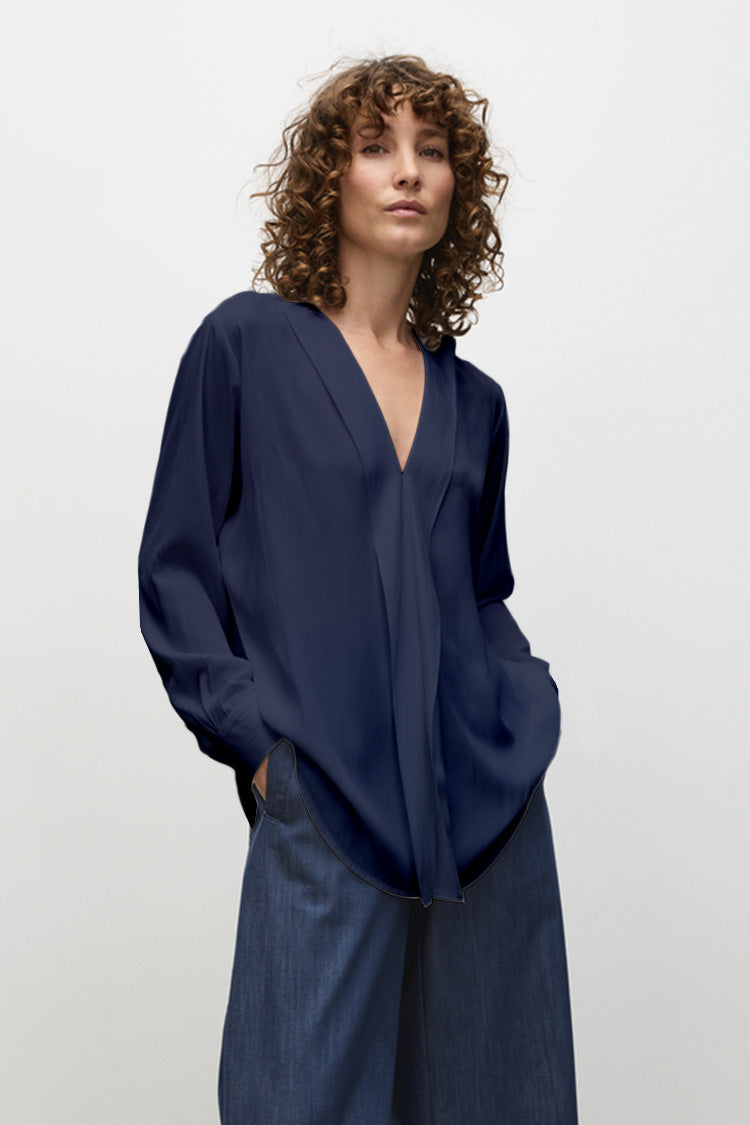 Ribbon Edge Shirt in Navy