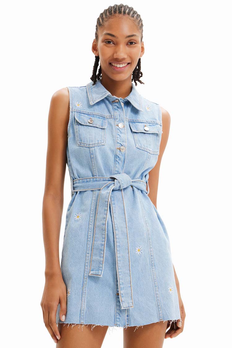 Short Denim Daisy Dress by Desigual Frockaholics at Momento Dezigns Short Denim Daisy Dress by Desigual Frockaholics at Momento Dezigns