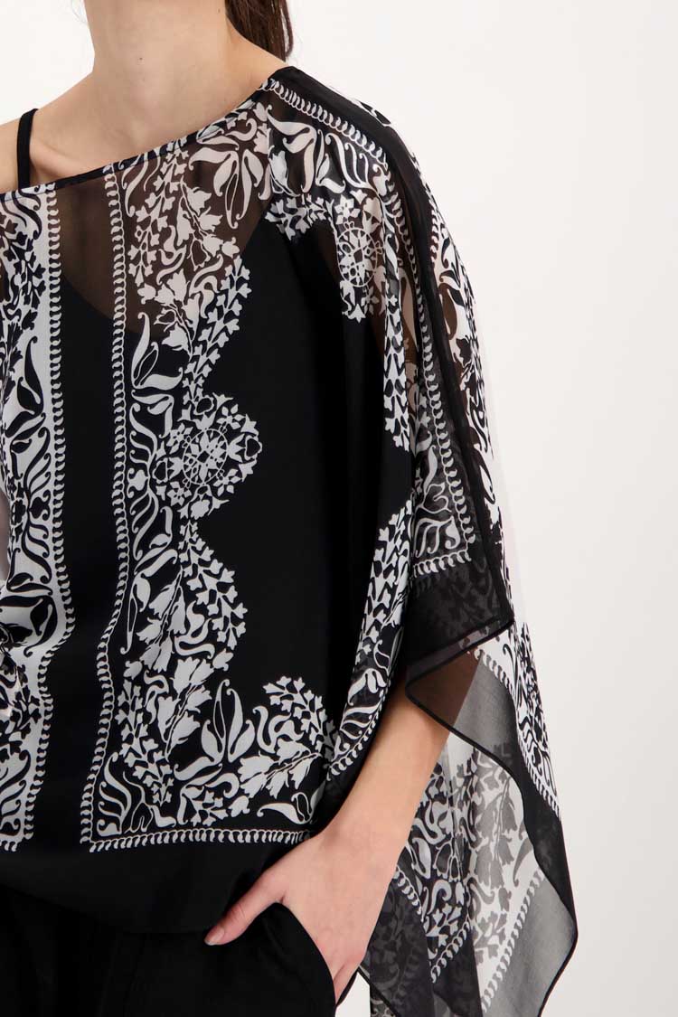 3/4 Sleeve Tunic Blouse in Black White