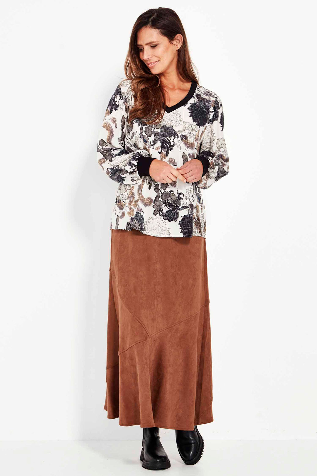 Alina Skirt in Caramel