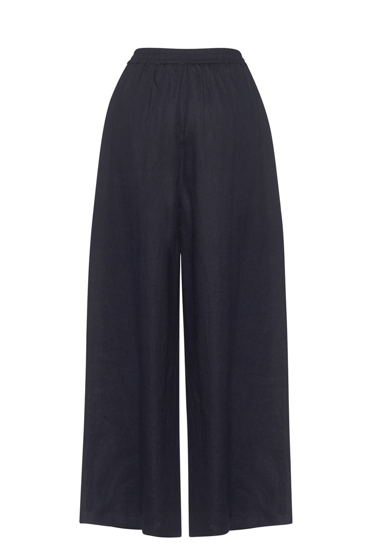 Andie Pant in Indigo