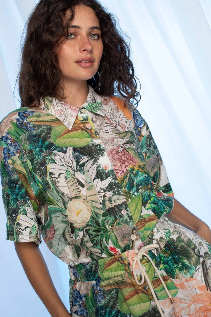 Andrea Short in Tropicana