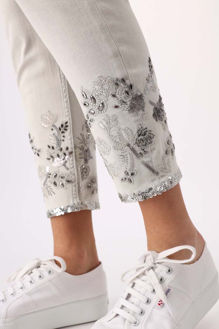 Ankle Jeans w Floral Jewel Deco