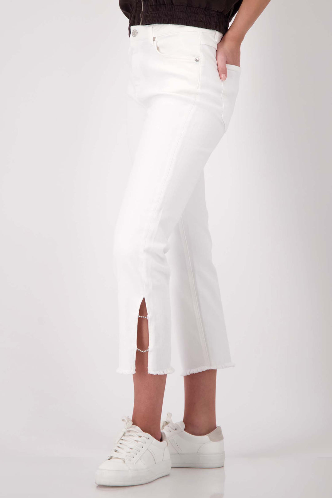 Anna Short Pants in Cream