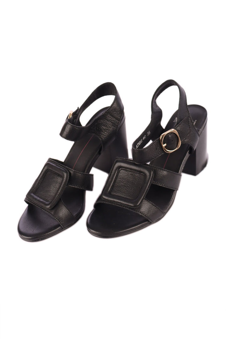 Atune Heel Leather Sandals
