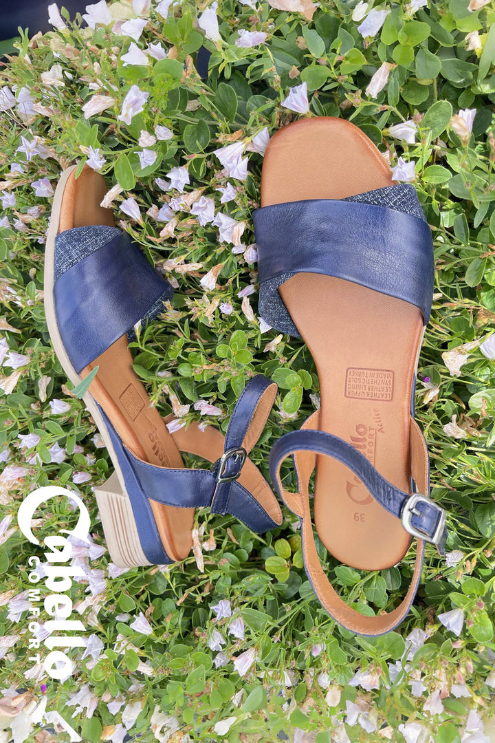 Aven Strap Leather Sandal in Navy