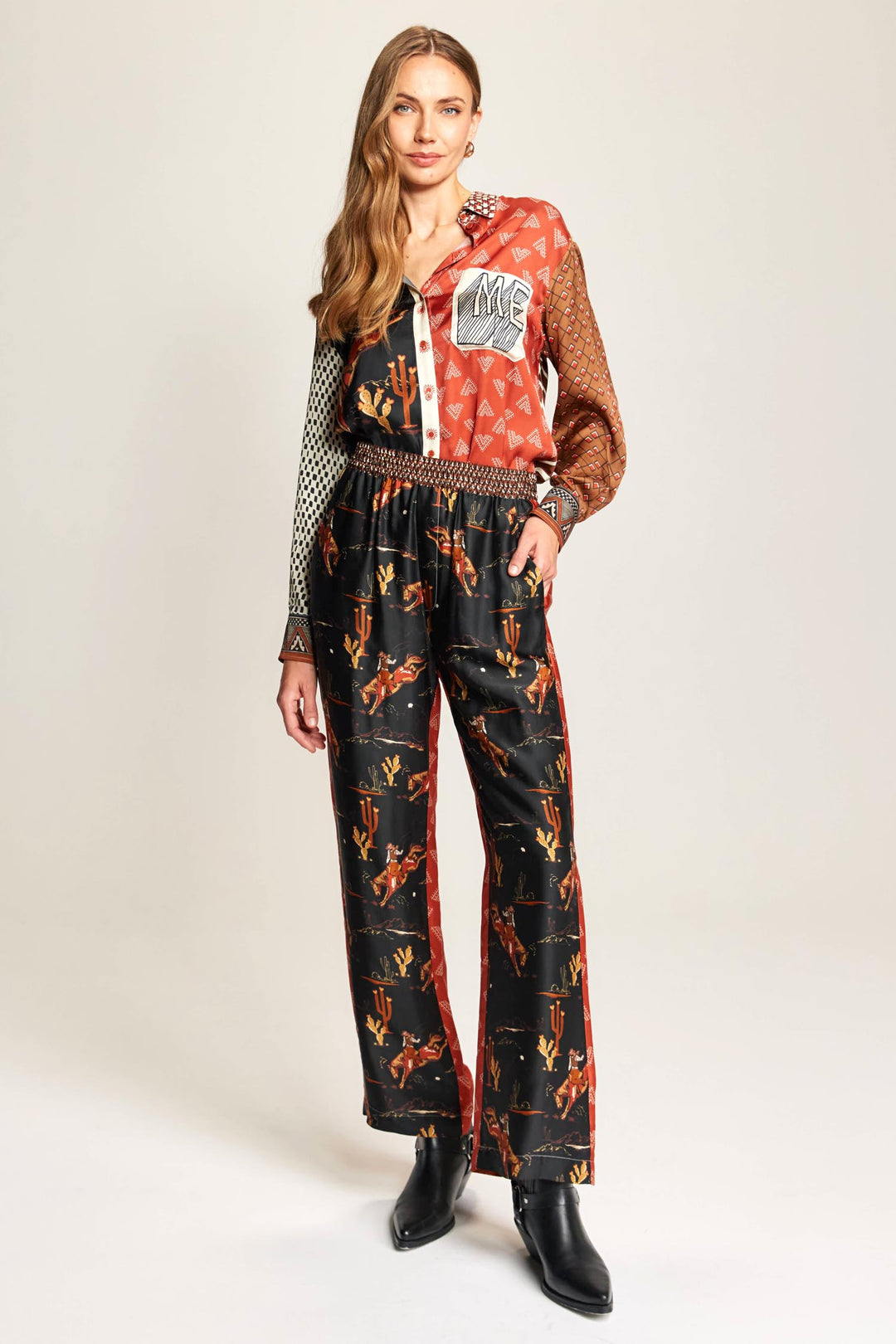 Bailey Straight Leg Track Pant in Rodeo