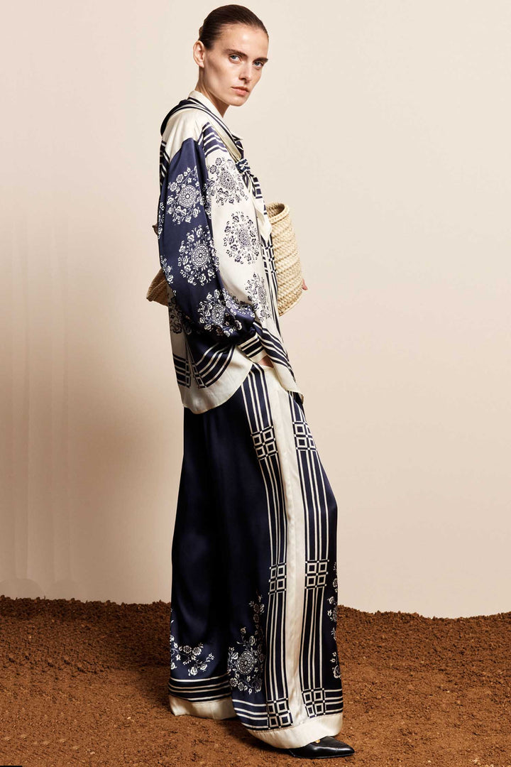 Banderra Scarf Silk Shirt