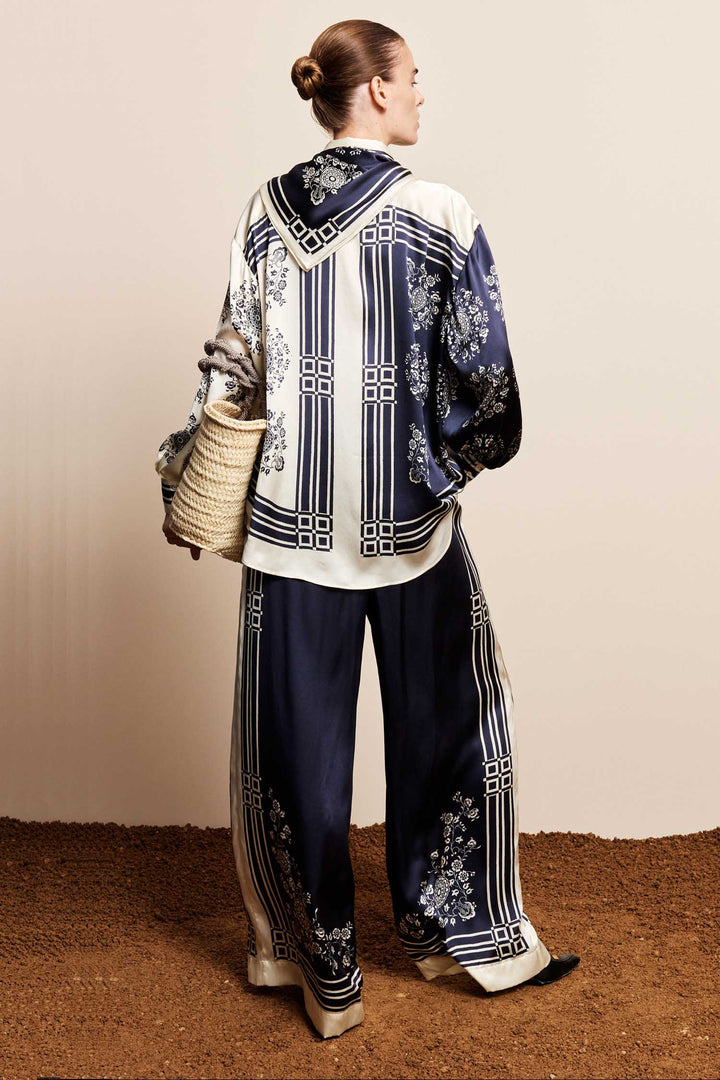 Banderra Scarf Silk Shirt