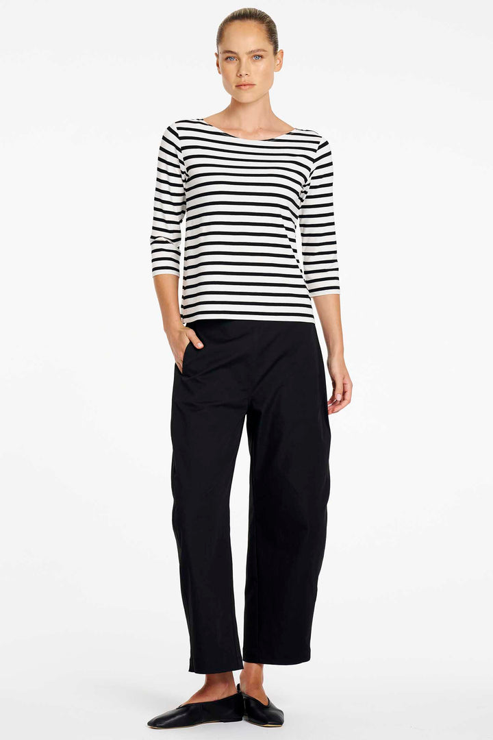Barrel Leg Pant in Black