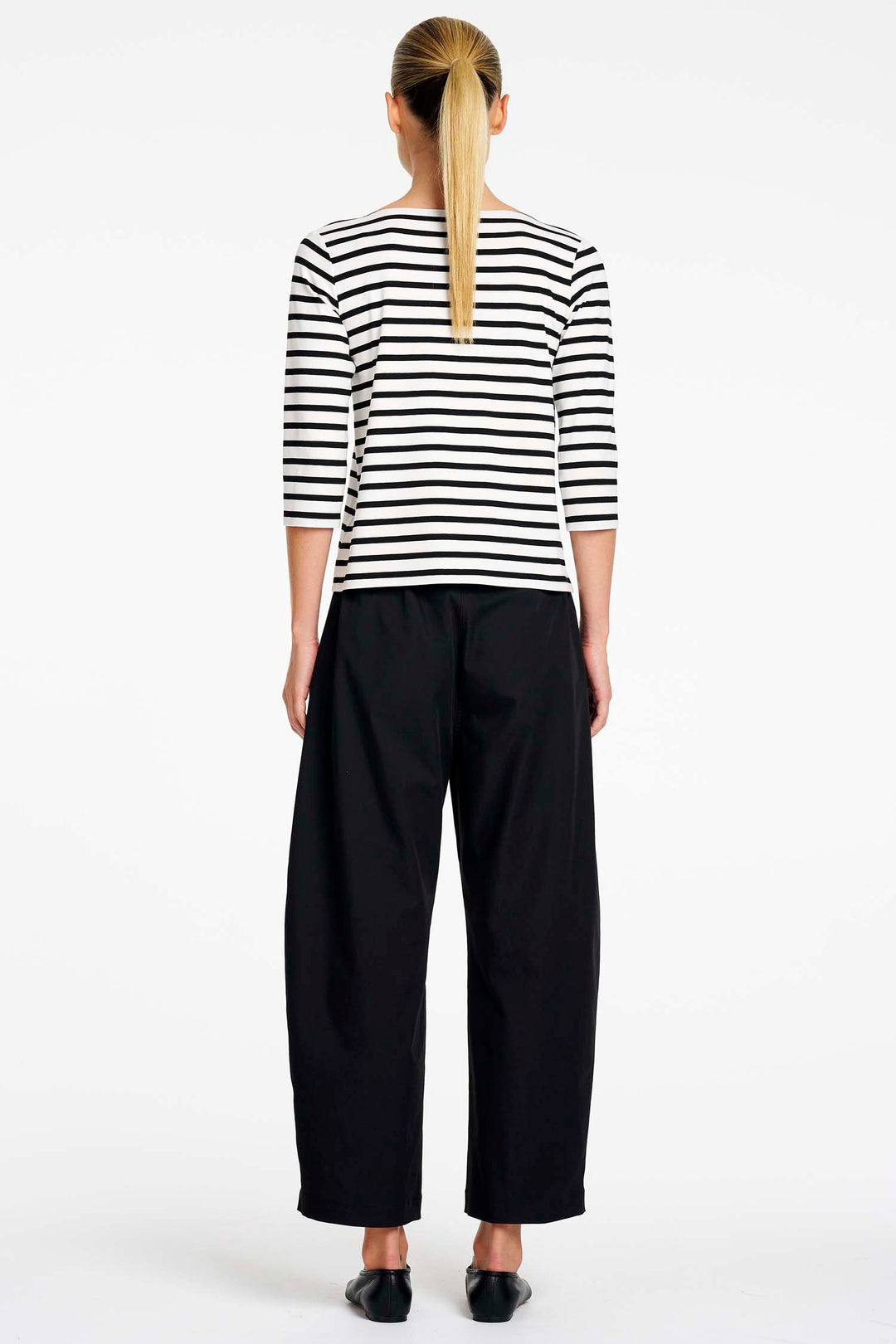 Barrel Leg Pant in Black