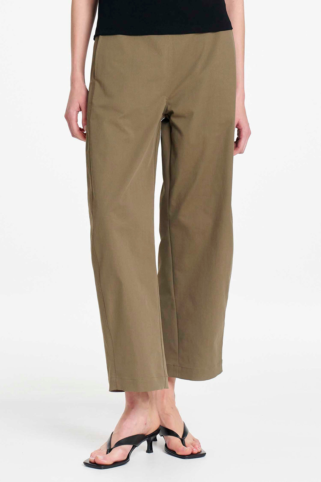 Barrel Leg Pant in Olive