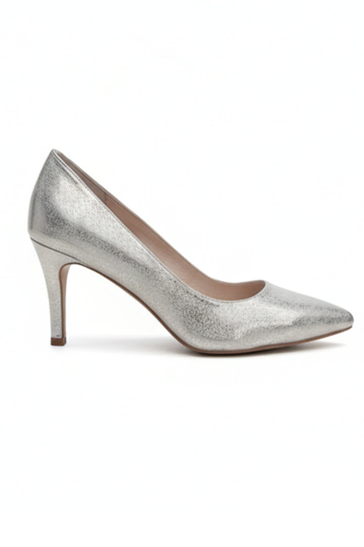 Barrios Wash Leather Heels in Beige Gold