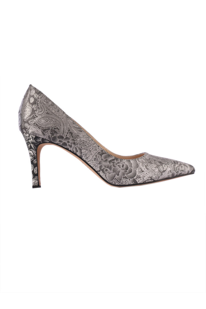 Barrios Leather Heels in Silver Print