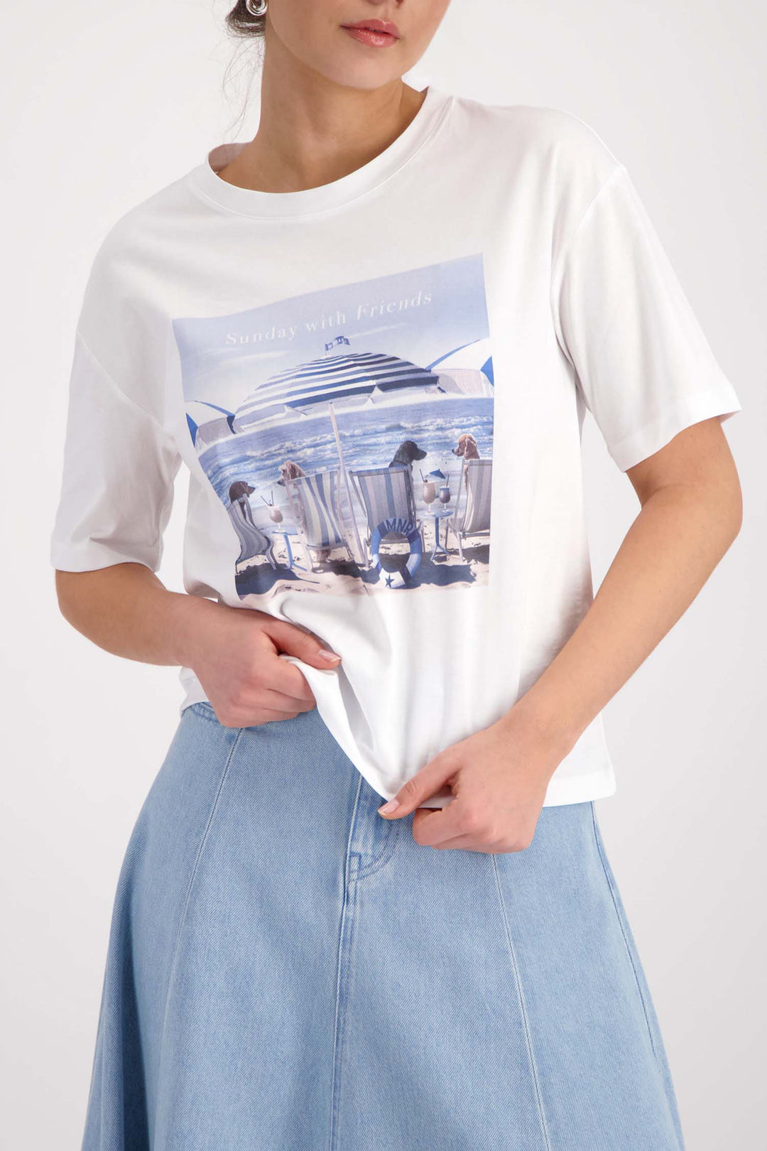 Beach Dogs T-Shirt in Cream