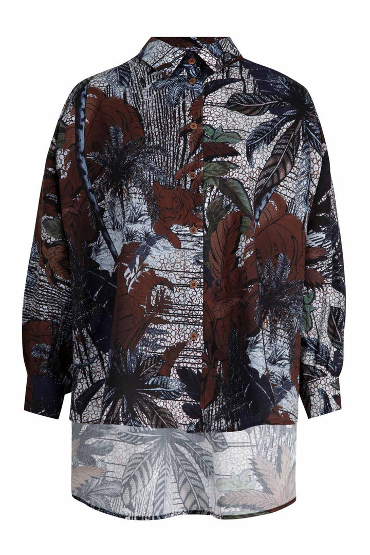 Behind Her Back Shirt in Palm