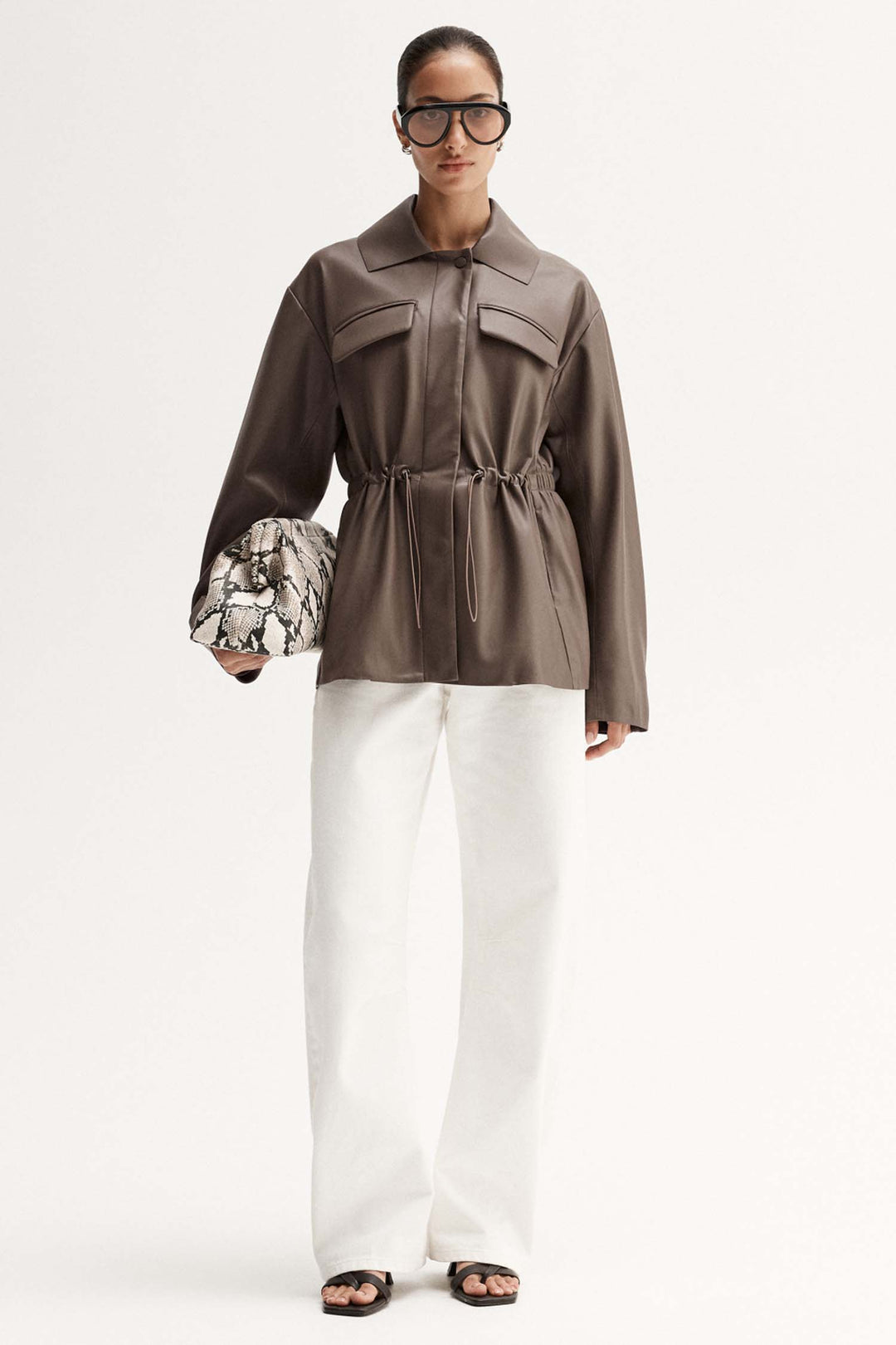 Bennet Jacket in Taupe