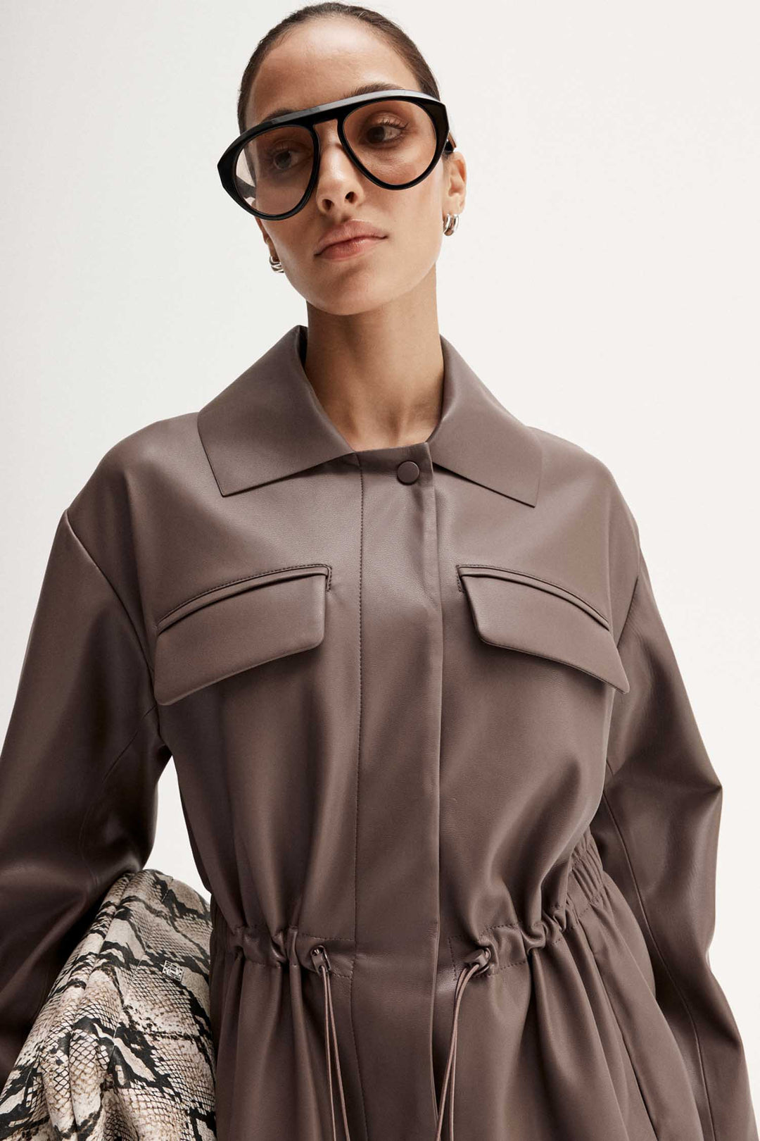 Bennet Jacket in Taupe