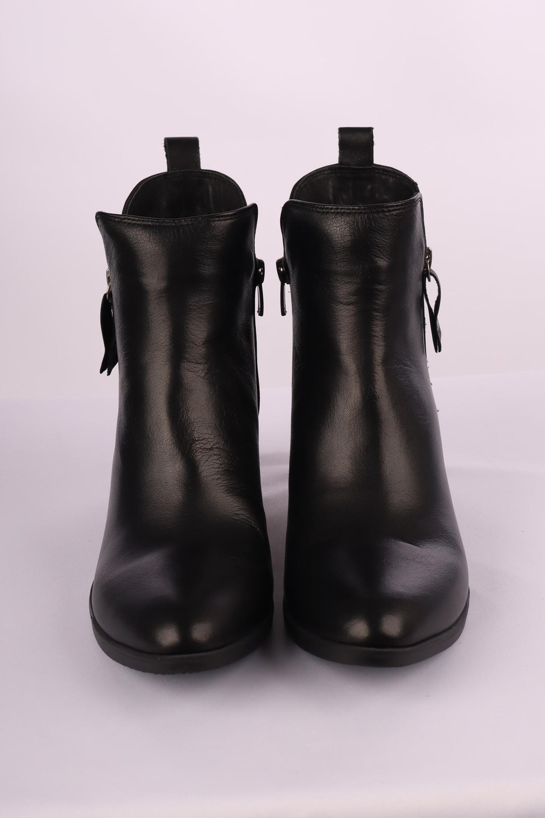 Beth Leather Boot in Black