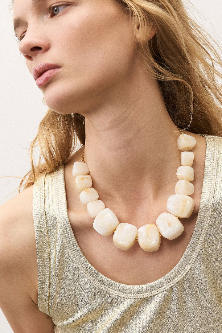 Big Organic Shaped Necklace in Pearl Marble