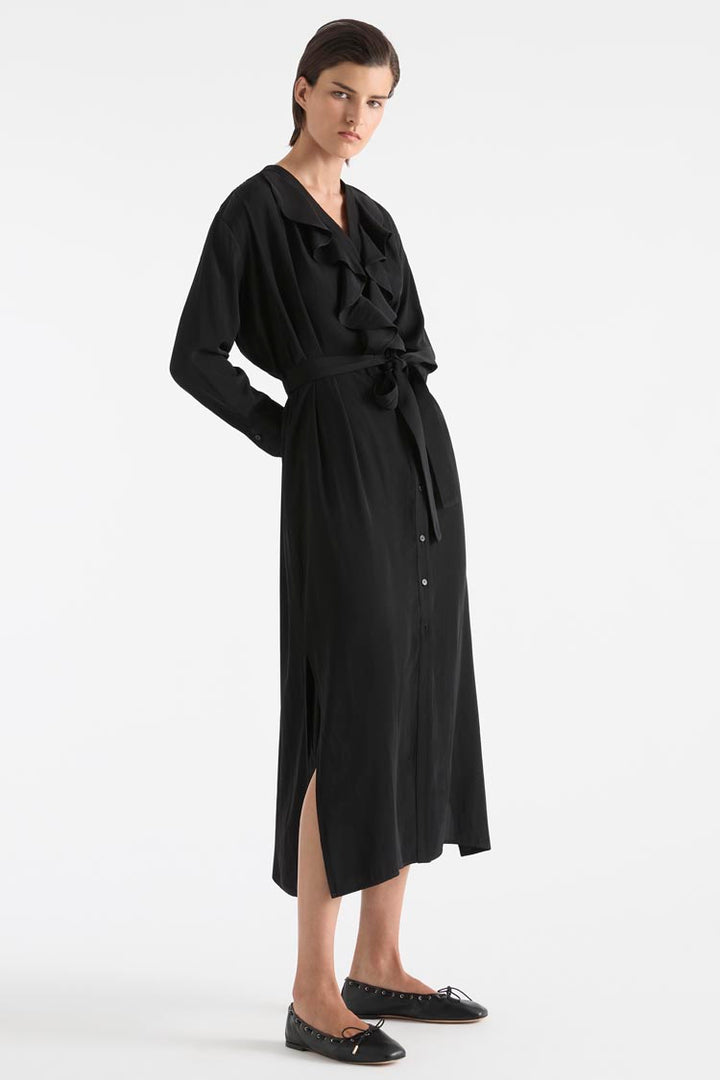 Billow Dress in Black