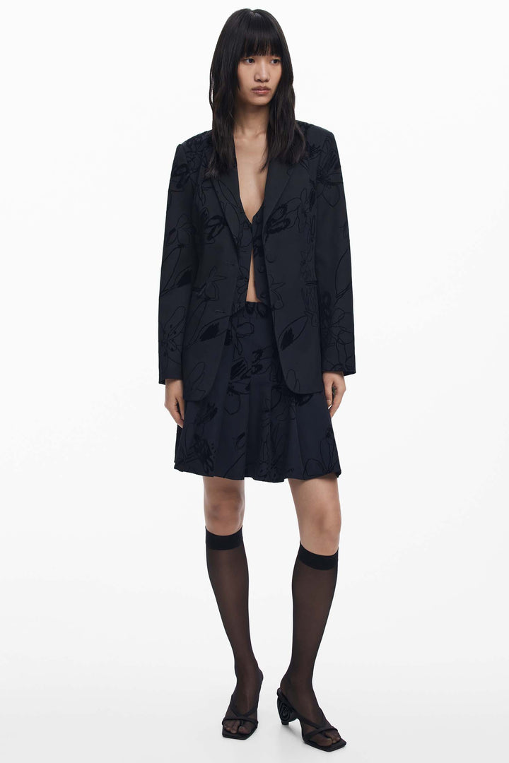 Flockarty Blazer w Velvet Details in Black
