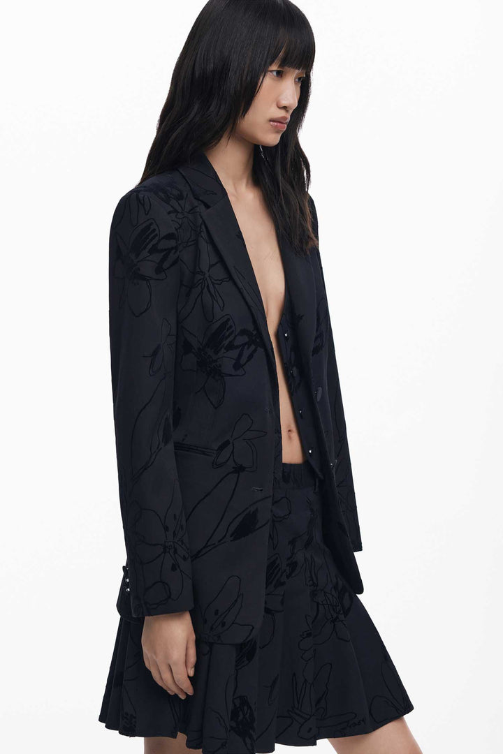 Flockarty Blazer w Velvet Details in Black