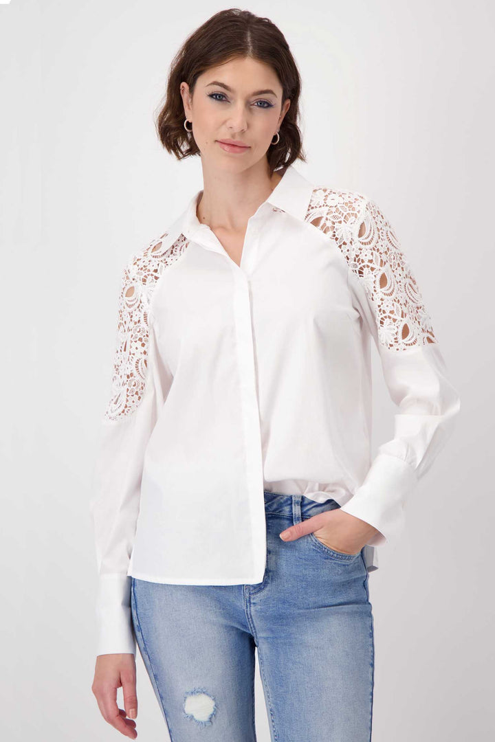 Blouse w Lace Shoulder Detail