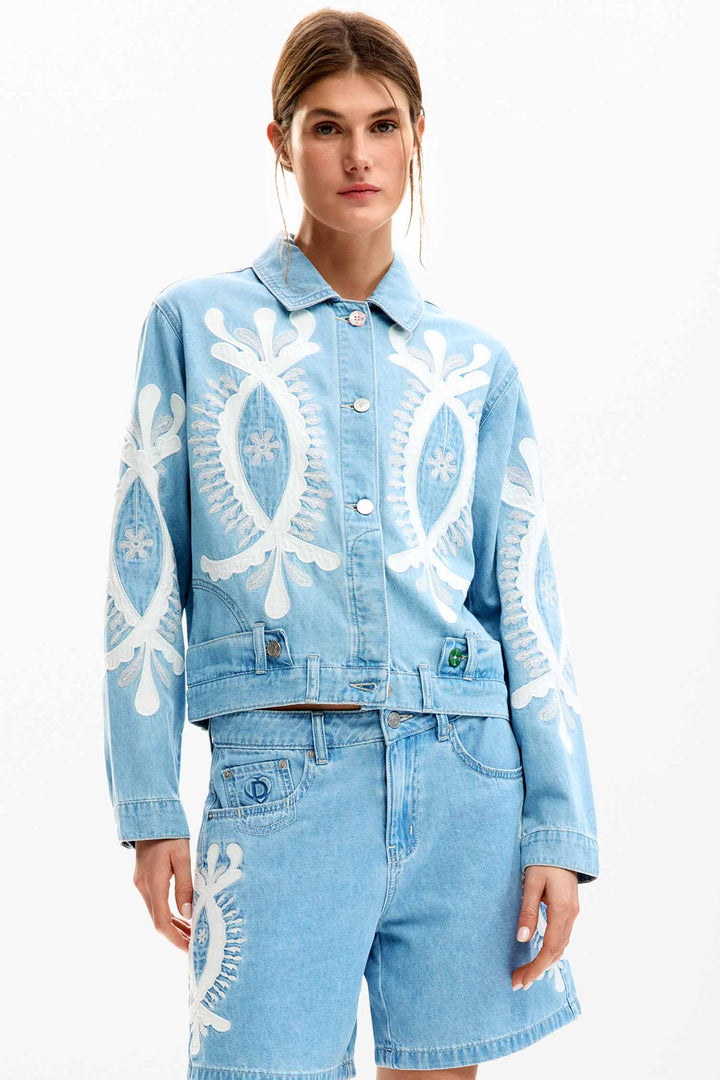 Border Denim Jacket in Medium Wash