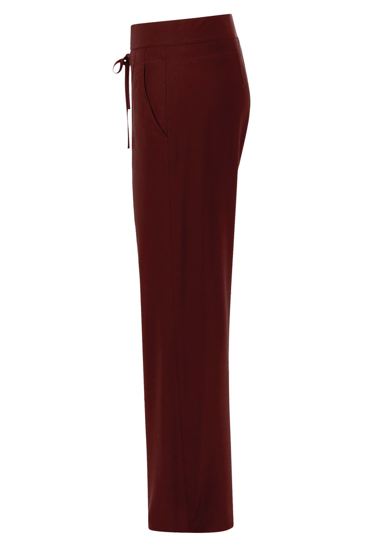Candice Straight Pant in Burgundy