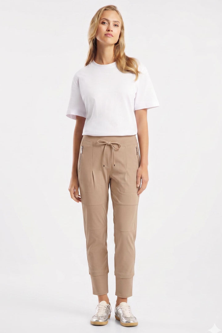Candy Jersey Jogger in Warm Taupe