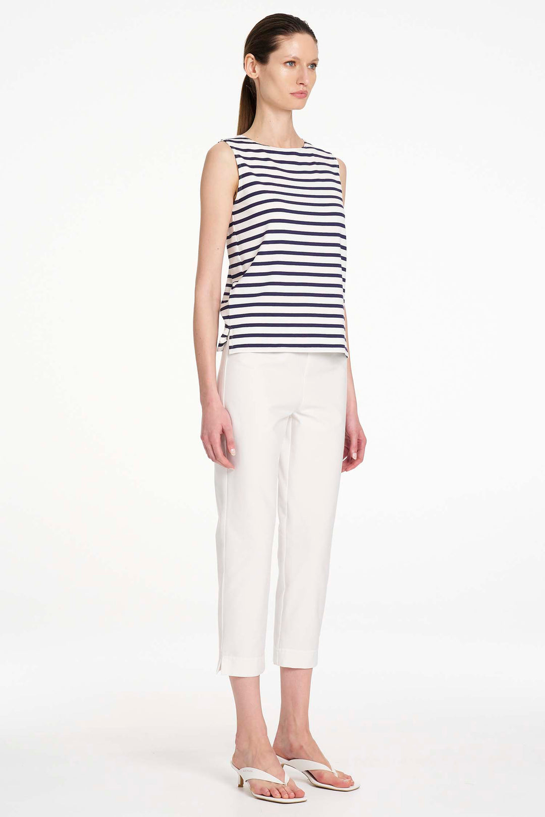 Capri Pant in White