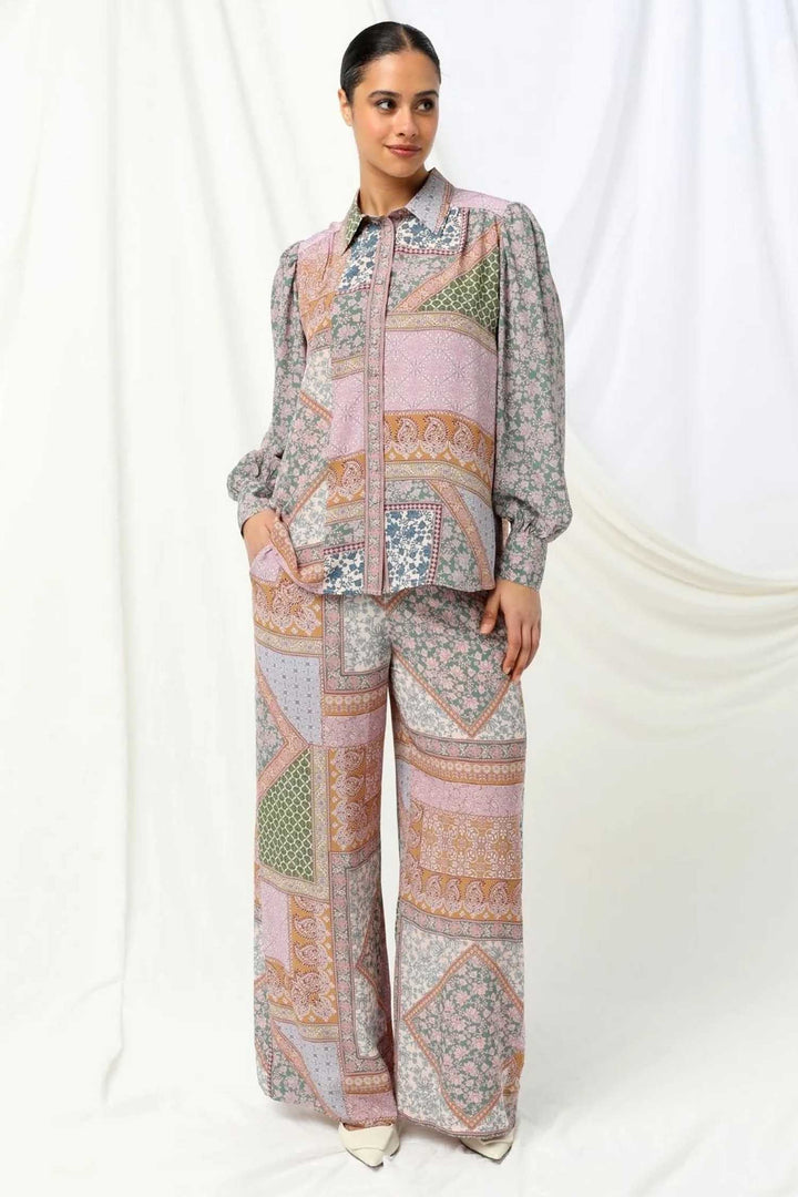 Caroline Blouse in Kindred