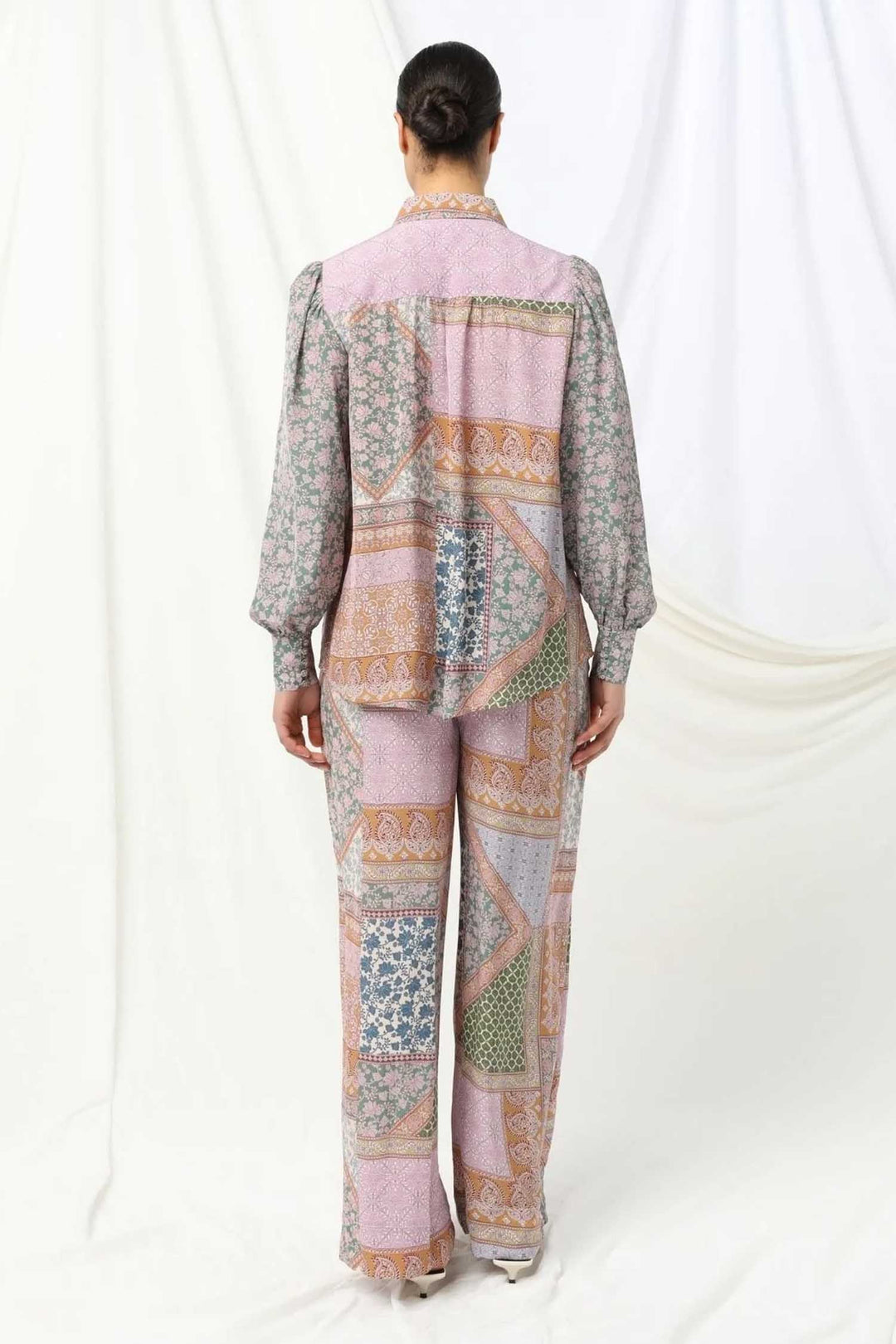 Caroline Blouse in Kindred