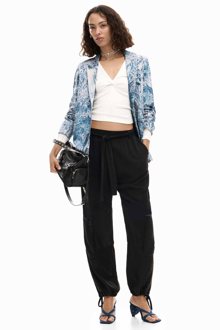 Cassi Blazer in Gris Azulado