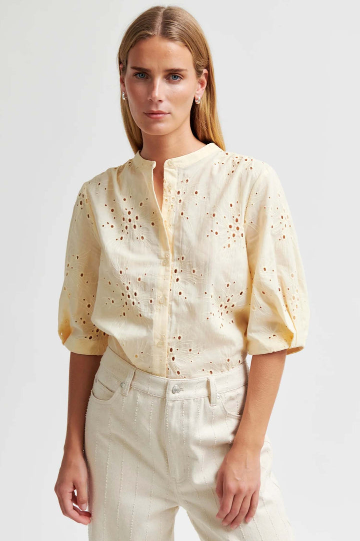 Cavana Shirt in Alabaster Glea
