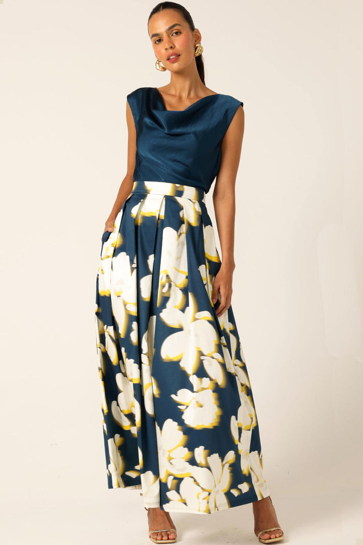 Chamonix Skirt in Navy Yellow Flower
