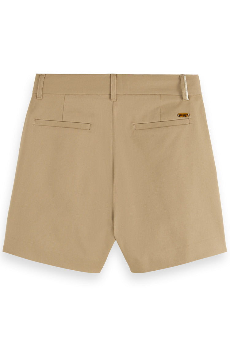 Chino Shorts in Light Army