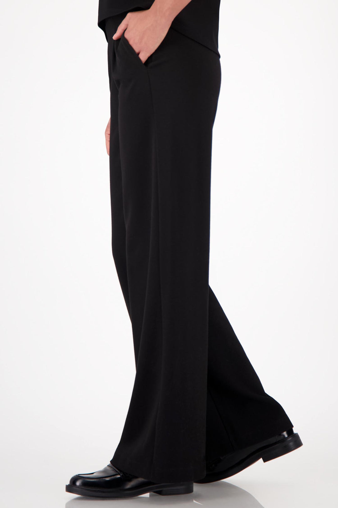 Classic Drape Wide Leg Pant in Black