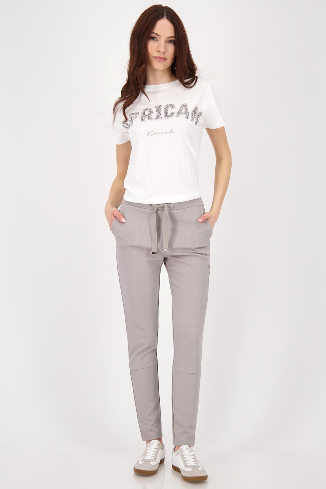 Classic Jogger in Oyster Grey