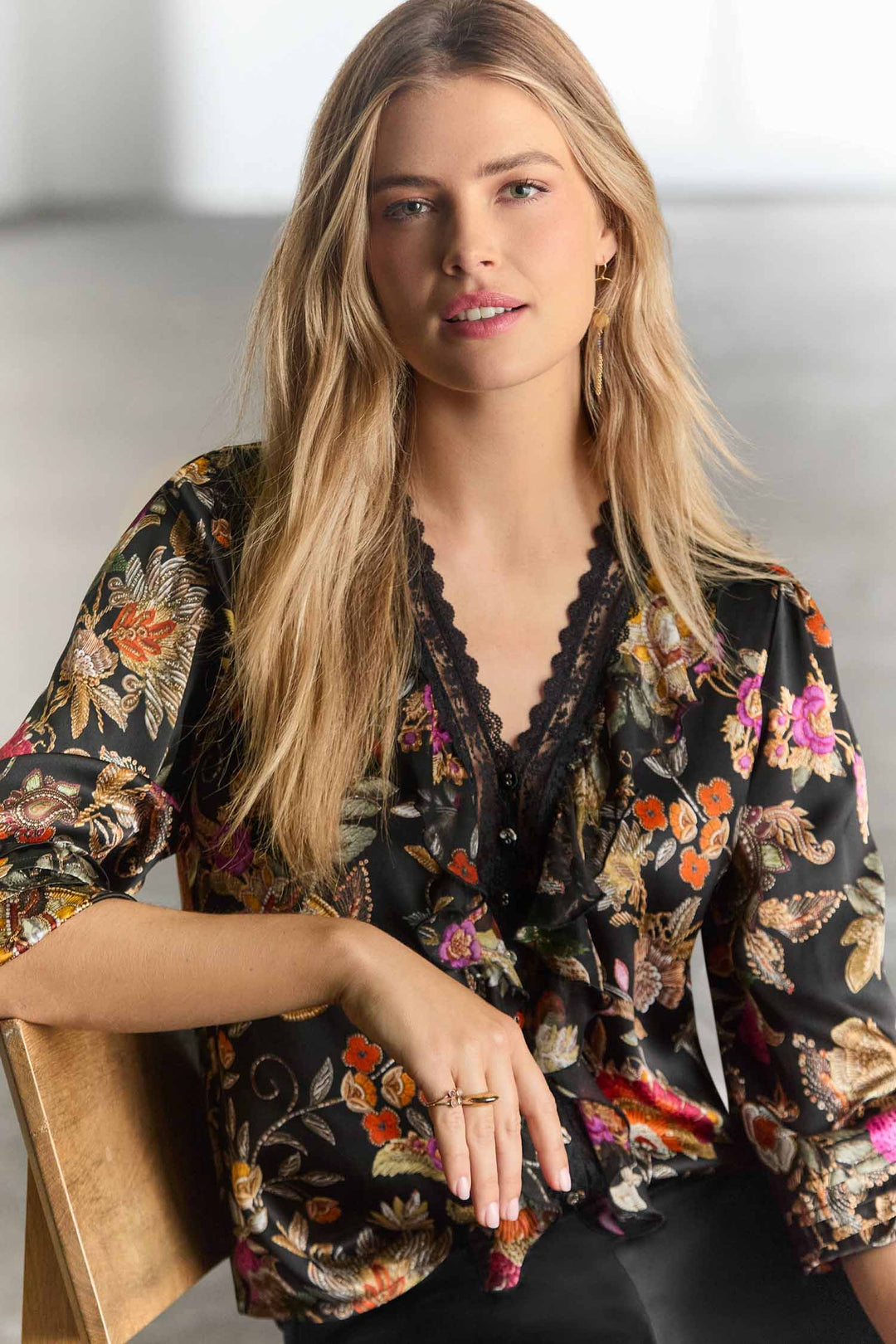 Claudia Blouse in Lowri Black