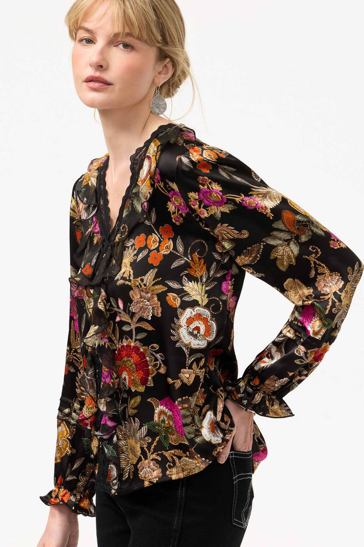 Claudia Blouse in Lowri Black