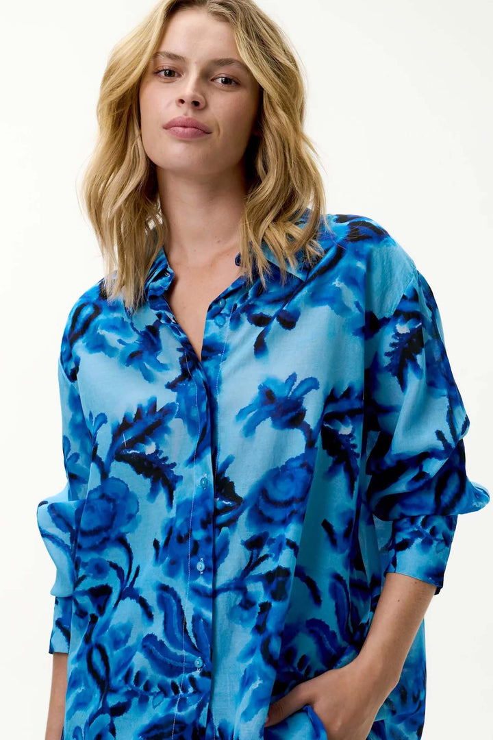 Claudia Shirt in Milos